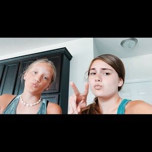 Meet your Posher, Ava